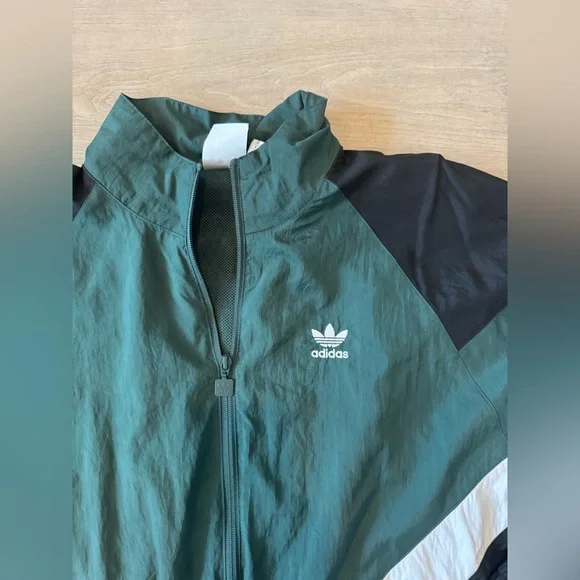 Adidas Pullover Windbreaker - Picture 4 of 6
